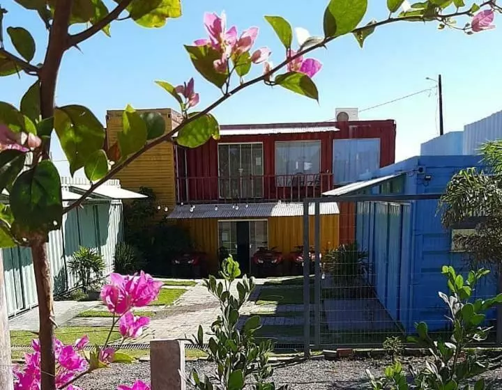 ユースホステル Mandala House Container