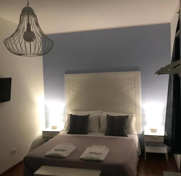 ベッドアンドブレックファースト Beb L Alloro