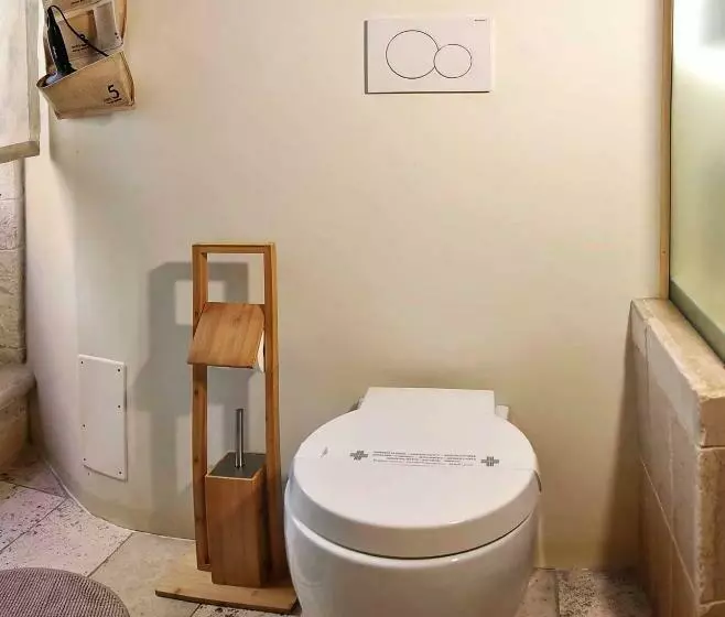 Aamiaismajoitus (B&B) L Angolo Di Gaudì, Alcoba Blanca