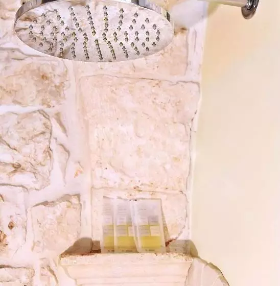 Aamiaismajoitus (B&B) L Angolo Di Gaudì, Alcoba Blanca