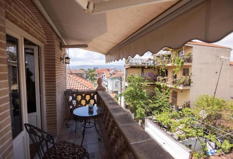 酒店 Bujtina Sidheri