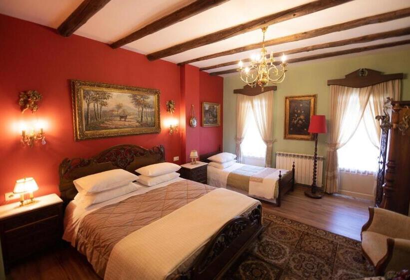 酒店 Bujtina Sidheri