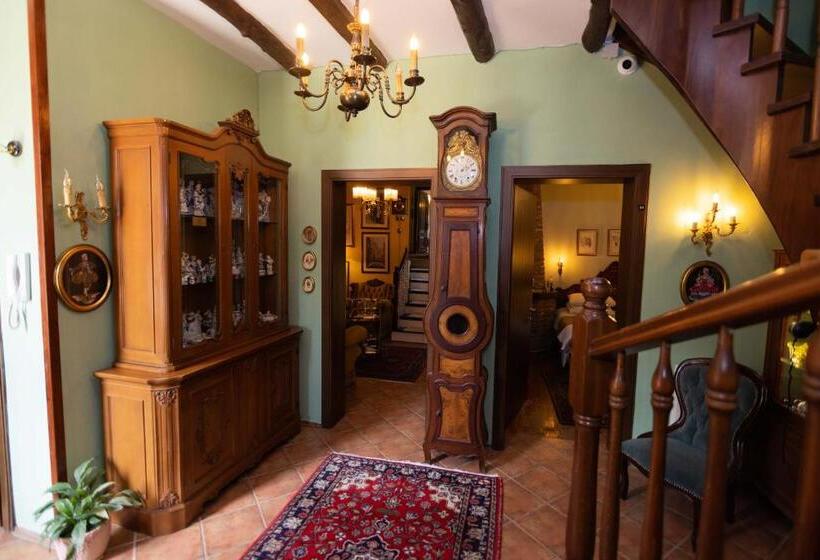 酒店 Bujtina Sidheri