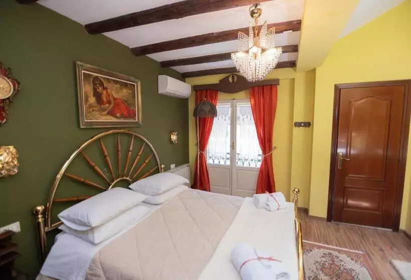 ホテル Bujtina Sidheri