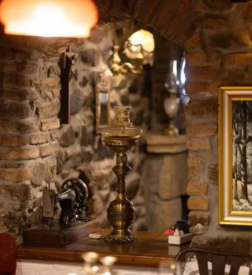 ホテル Bujtina Sidheri