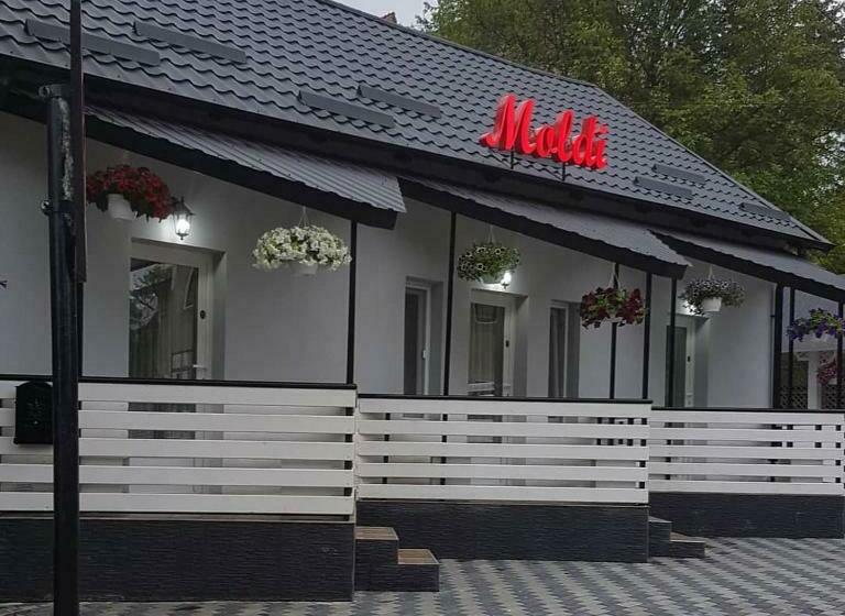 هتل Cazare Moldi Btt