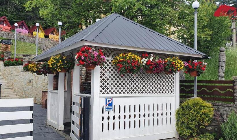 هتل Cazare Moldi Btt