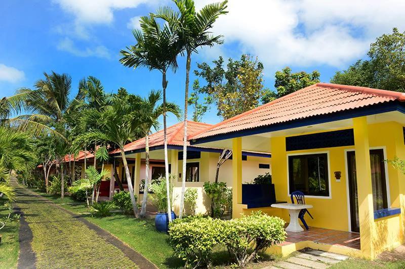 בית מלון כפרי Samui Mermaid Garden