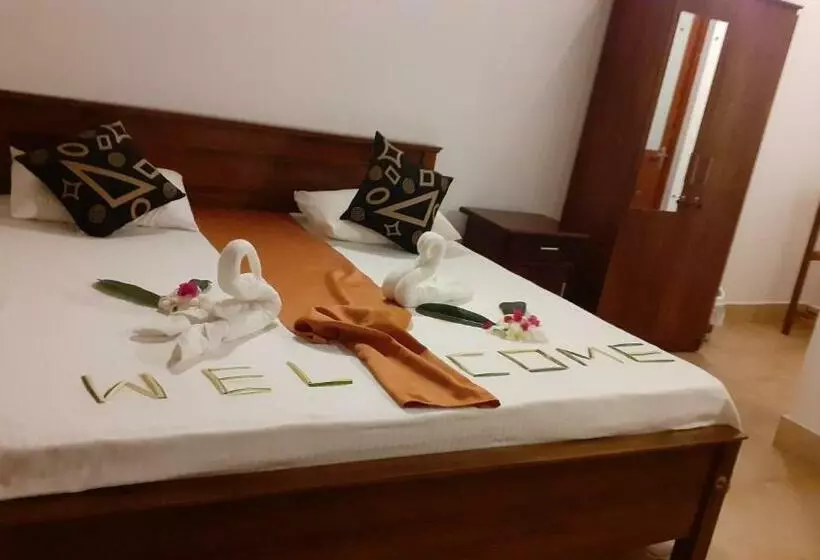 Nirukthie Beach Resort & Restaurant