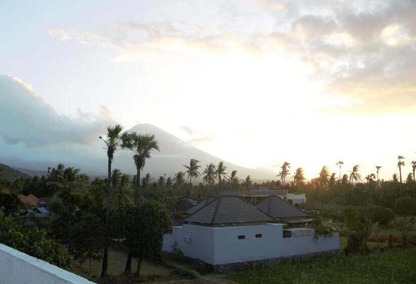 ペンション Adore Guesthouse