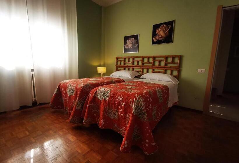 پانسیون B&b Ospedale Maggiore Parma Affittacamere