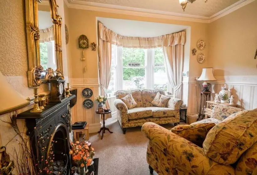 Majatalo Gorphwysfa House B & B