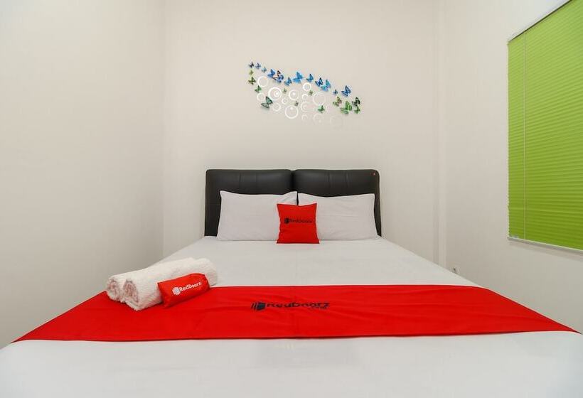 פנסיון Reddoorz Near Kejaksan Station Cirebon 2