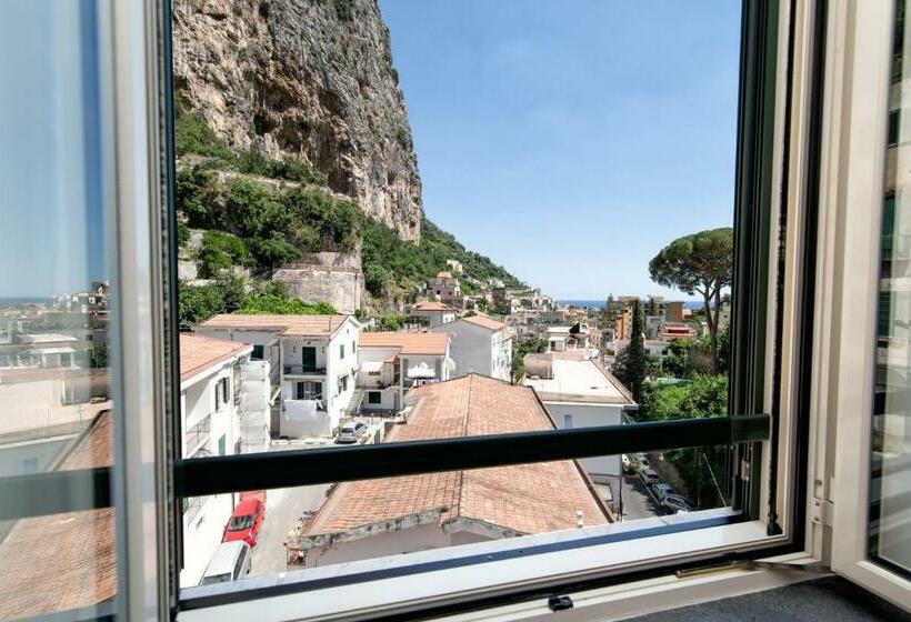 פנסיון Valle D'amalfi Suites