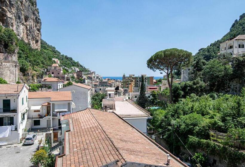 פנסיון Valle D'amalfi Suites