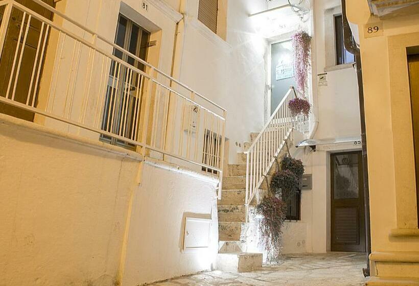 פנסיון Vico Santa Maria