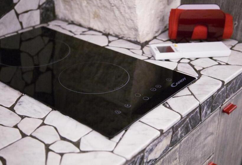 פנסיון Vico Santa Maria