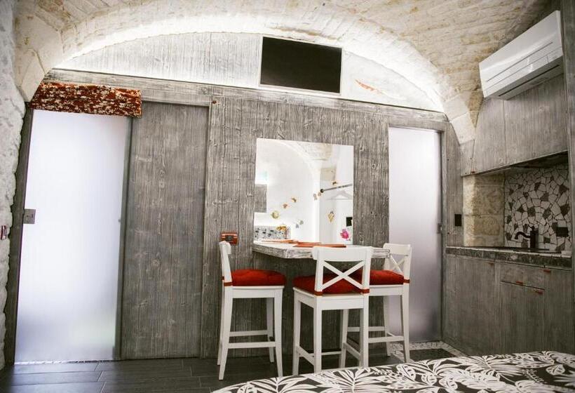 פנסיון Vico Santa Maria