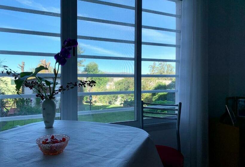 Bed and Breakfast Habitación Hemerocallis Hospedaje Lo De Juan Y Mabel