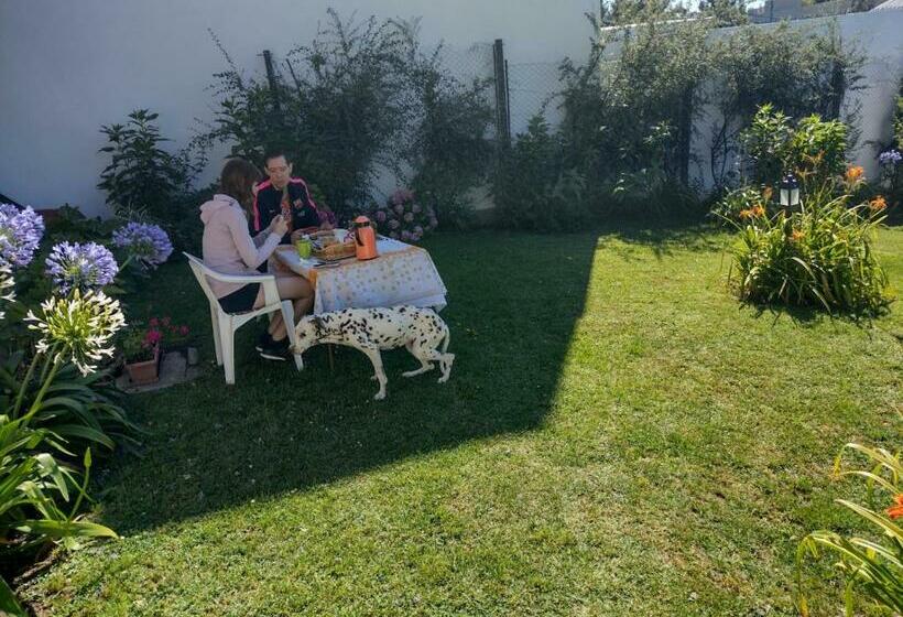 Bed and Breakfast Habitación Hemerocallis Hospedaje Lo De Juan Y Mabel