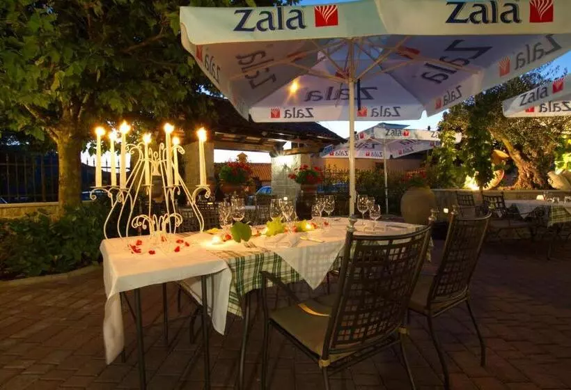 Boutique Hotel Grahor