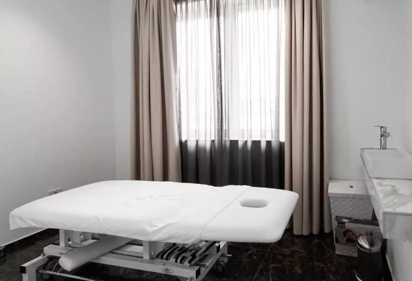 Boutique Hotel Grahor