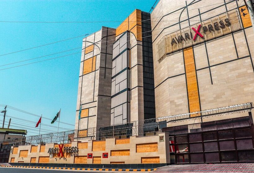هتل Avari Xpress Multan