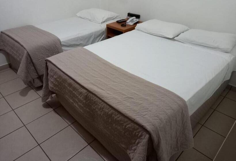 ホテル Flat Alameda