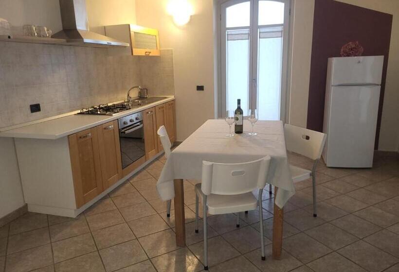 Отель Casa Arcobaleno Apartments Room Holiday Home