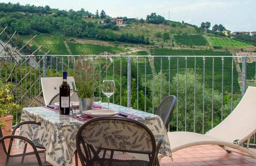 Отель Casa Arcobaleno Apartments Room Holiday Home