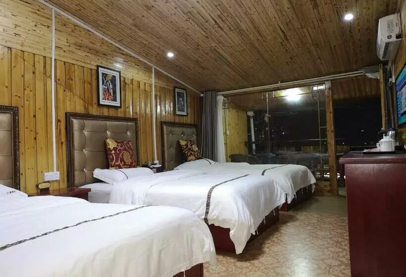 ペンション Jiuqi Guest House