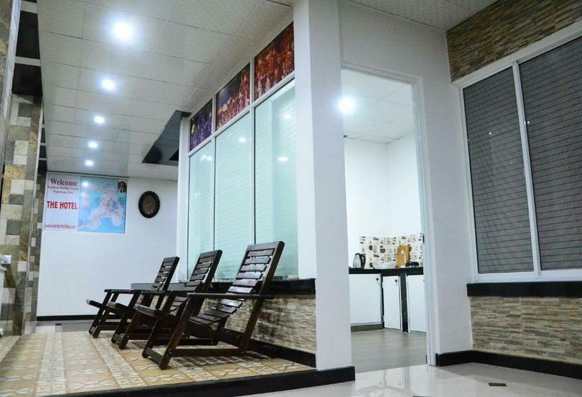 ペンション Kandyan Feel Free Homestay