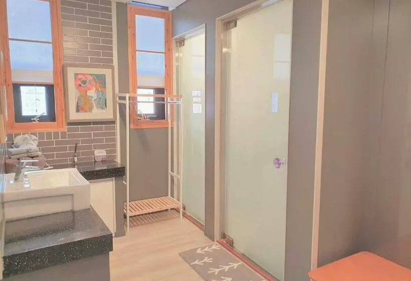 ペンション Picasso Guesthouse