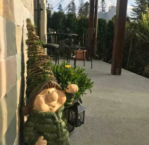 Majatalo Uphill Residence