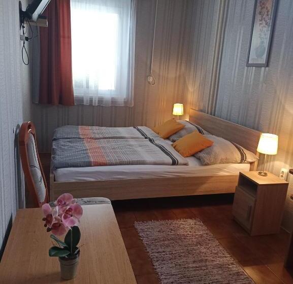 펜션 Valley Vendégház