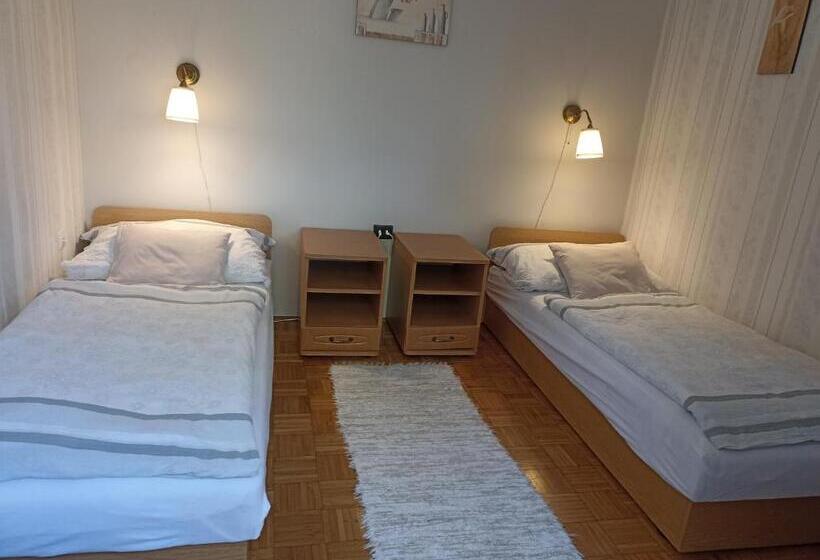 펜션 Valley Vendégház