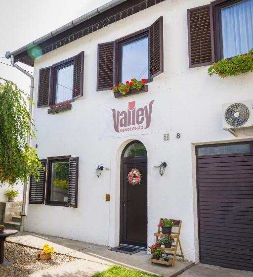 펜션 Valley Vendégház