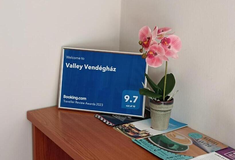 펜션 Valley Vendégház