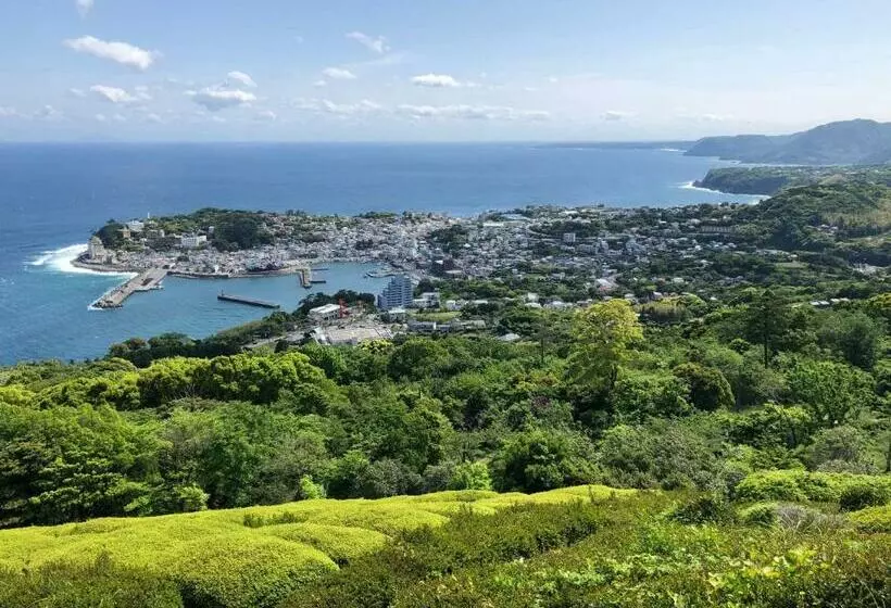Ryokan Izu Hokkawa Seaside Guesthouse 伊豆北川の家