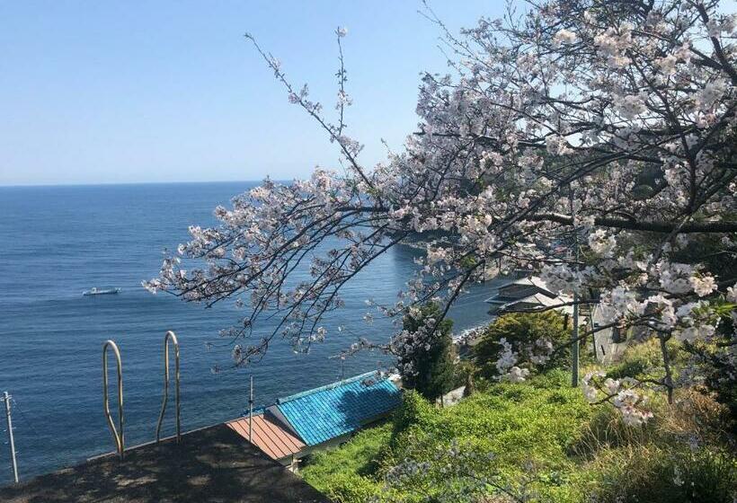 ריוקאן Izu Hokkawa Seaside Guesthouse 伊豆北川の家