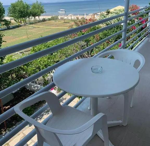 Erosea Beach Resort