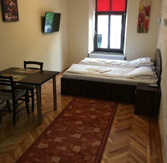 پانسیون Casa Mots