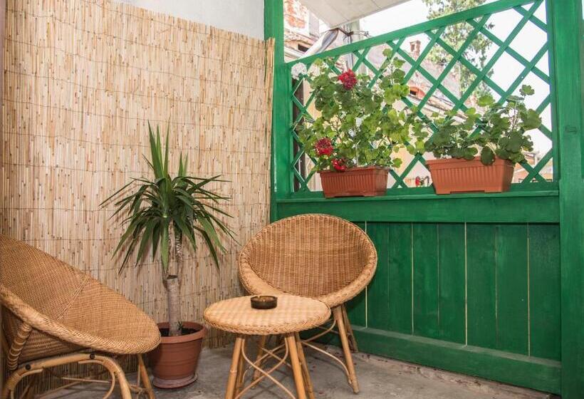 پانسیون Casa Mots