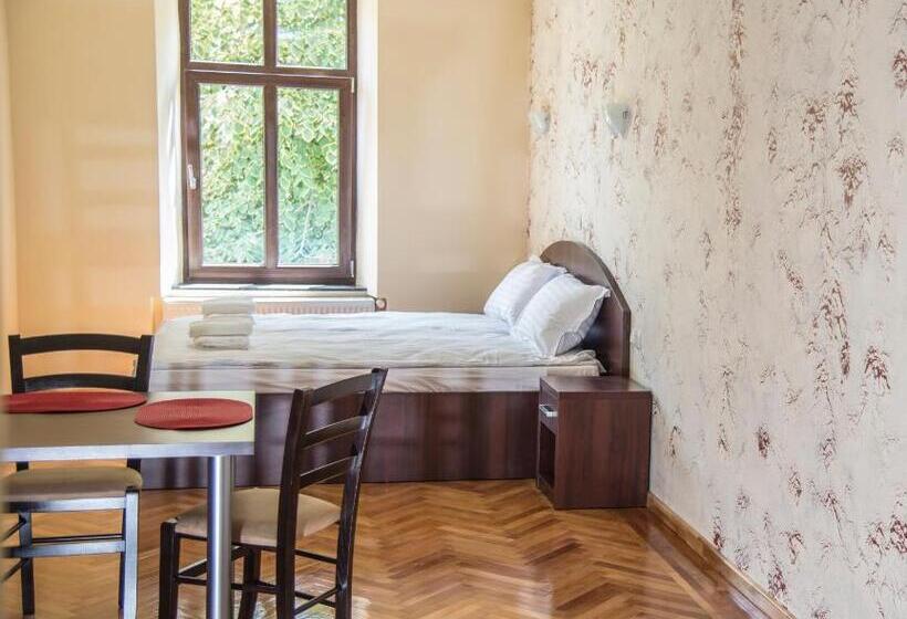 پانسیون Casa Mots