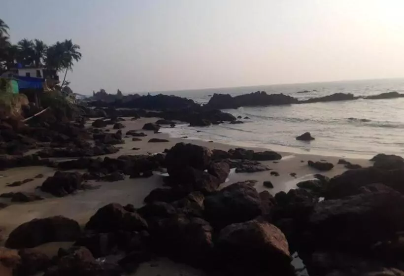 ペンション Om Ganesh Guest House Cliffside