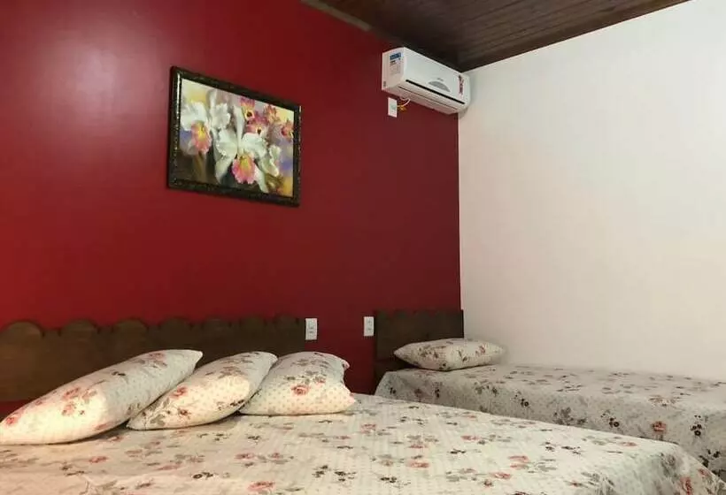 Majatalo Pousada Abraço Serrano