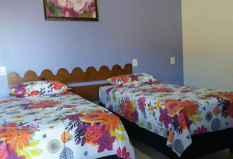 Majatalo Pousada Abraço Serrano