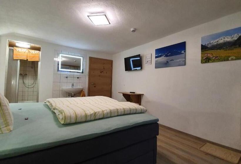 هاستل Gasthof Pension Santeler