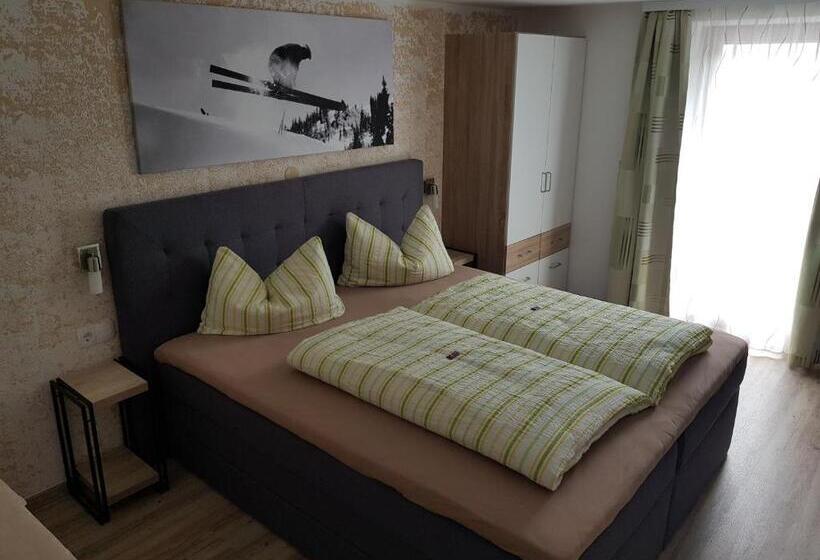 هاستل Gasthof Pension Santeler