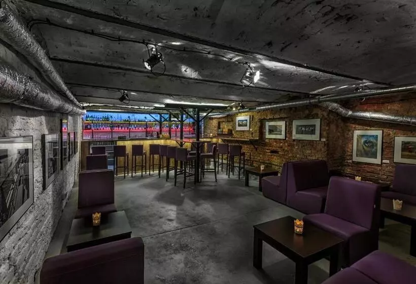 Cinema Rooms   Piotrkowska